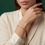 Model_wearing_figaro_bracelet