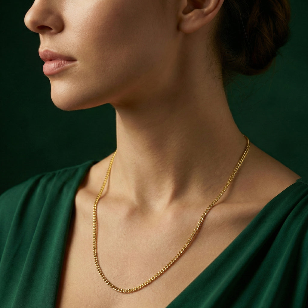 Model wearing fine cuban necklace