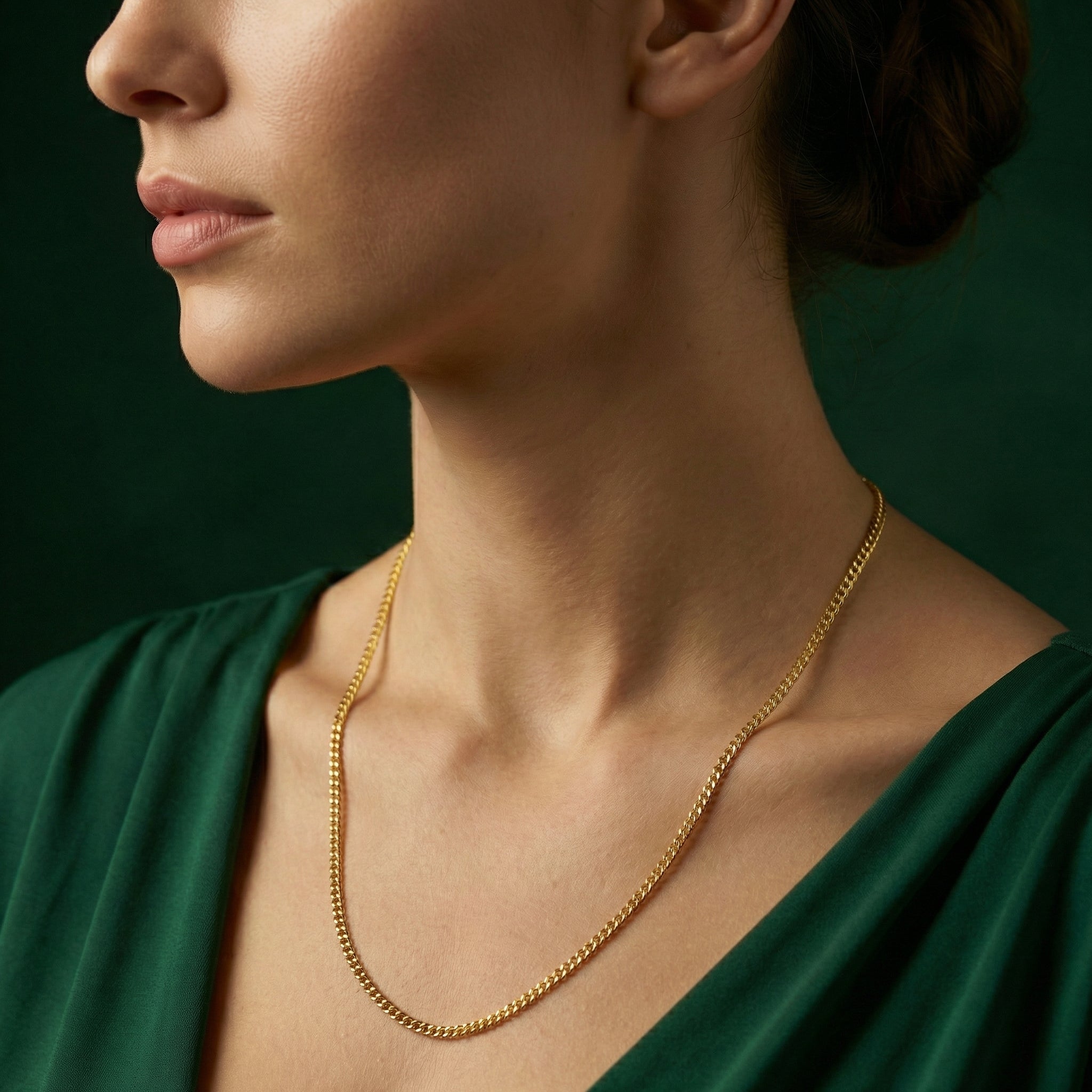 Model wearing fine cuban necklace