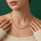 Model_wearing_rope_necklace